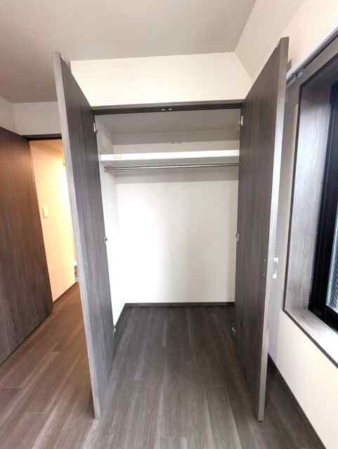 収納　◆洋室４．７帖のクローゼット収納◆