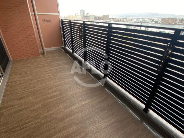 バルコニー　プレジオ弁天町　バルコニー