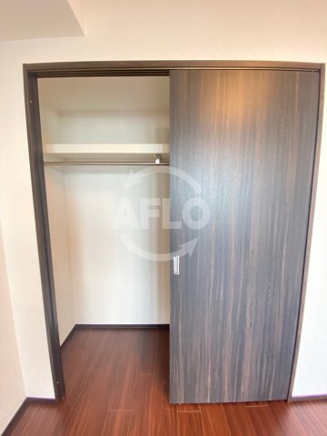 収納　プレジオ弁天町　収納