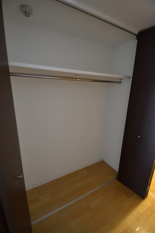 収納　扉の質感がいいですよ