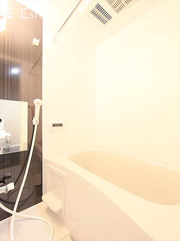 バス・シャワールーム　バスルーム