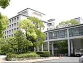 病院　神戸百年記念病院（病院）まで869m