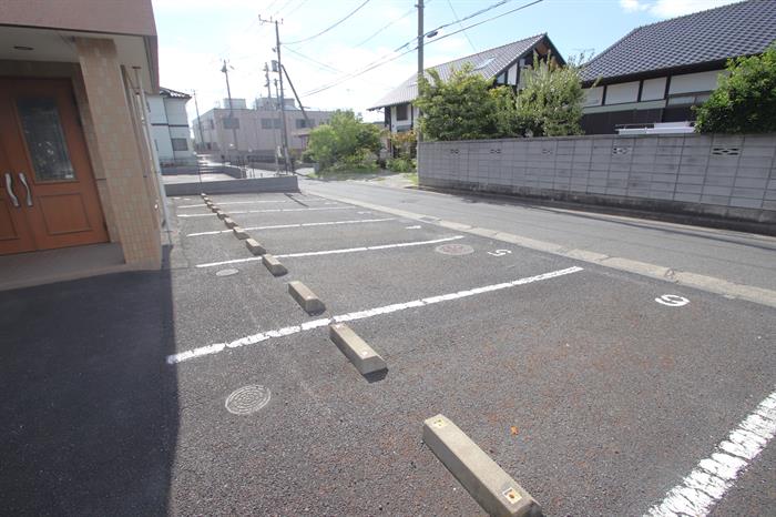 駐車場　駐車場もあります！（空要確認）