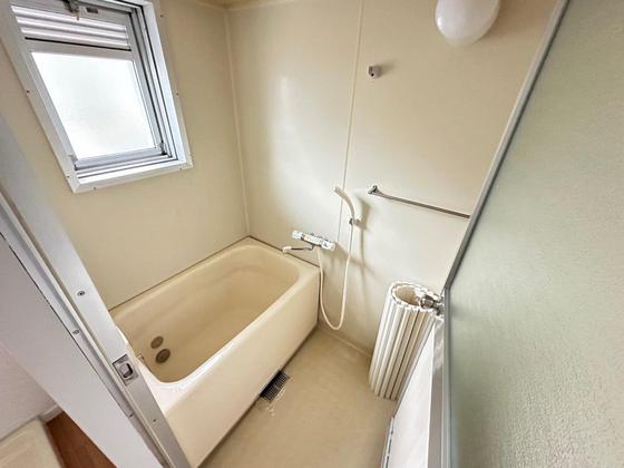 バス・シャワールーム　※別号室の写真です。