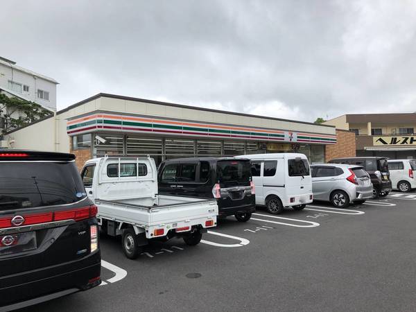 コンビニ　セブンイレブン佐々須崎免店（コンビニ）まで632m