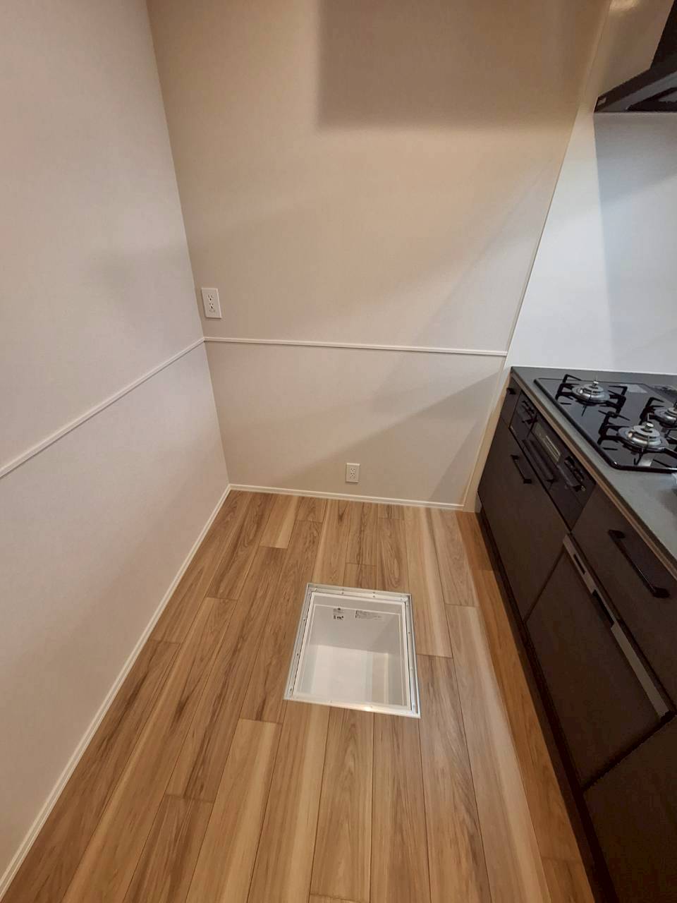 エントランス　外観　完成予想パース