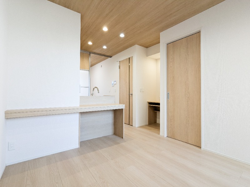 居室・リビング　図面と現状に相違がある場合には現状を優先