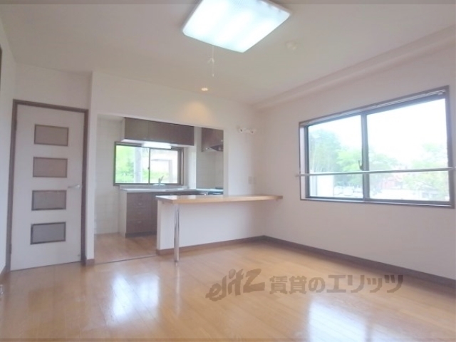 居室・リビング　リビング