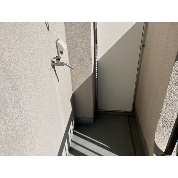 バルコニー　別室の参考写真です。※現況優先