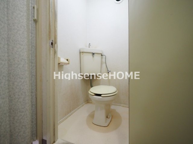 トイレ　コンパクトで使いやすいトイレです