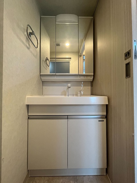 洗面設備　同物件、別号室のものです。