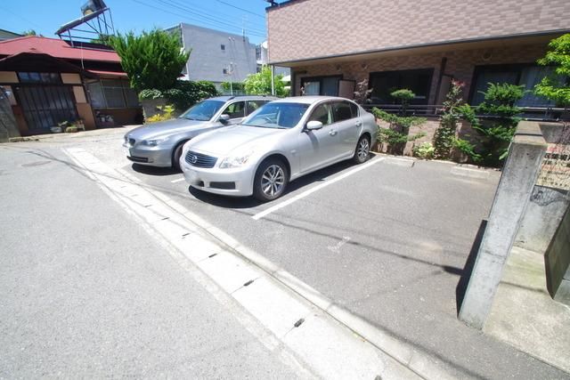 駐車場　★敷地内駐車場★