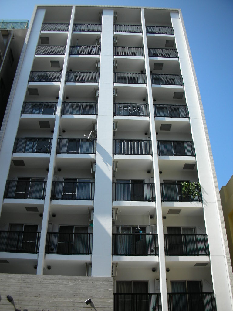 建物外観　「川崎」駅アクセス良好の設備充実・賃貸マンションです