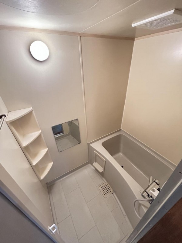 バス・シャワールーム　浴室