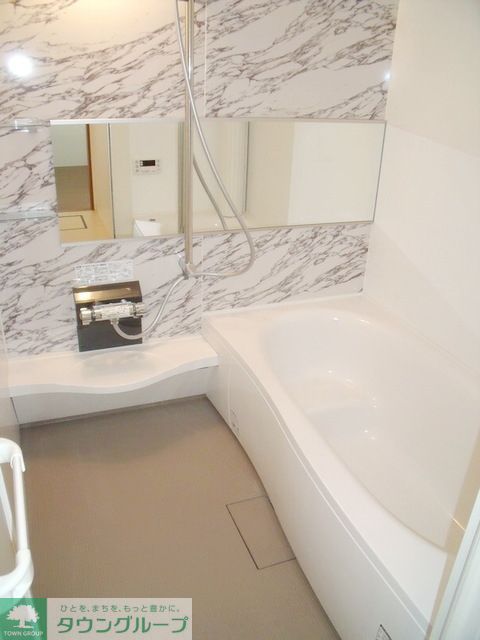 バス・シャワールーム