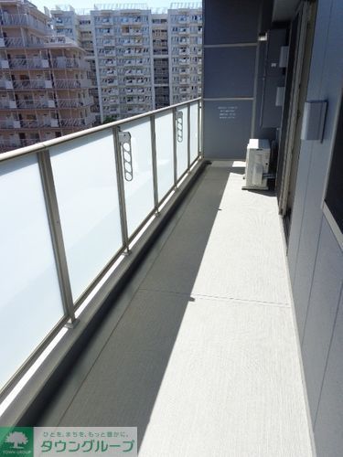 バルコニー　バルコニー