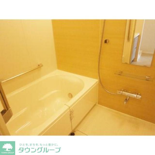 バス・シャワールーム　※写真は同タイプ住戸です。