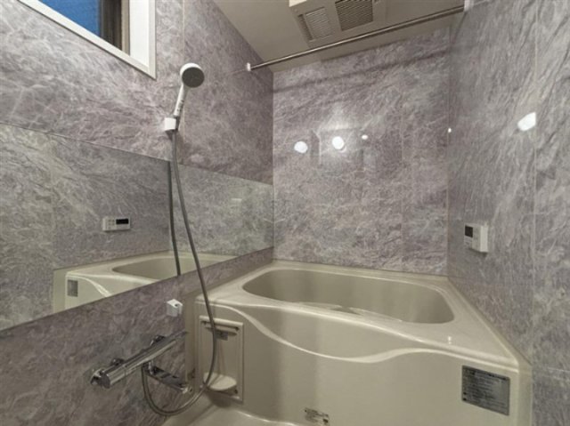 バス・シャワールーム　参考写真