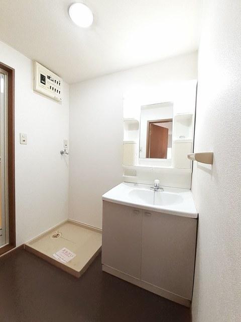 洗面設備　洗面化粧台