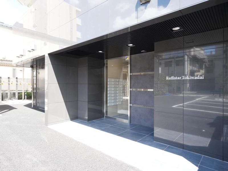 エントランス　エントランス