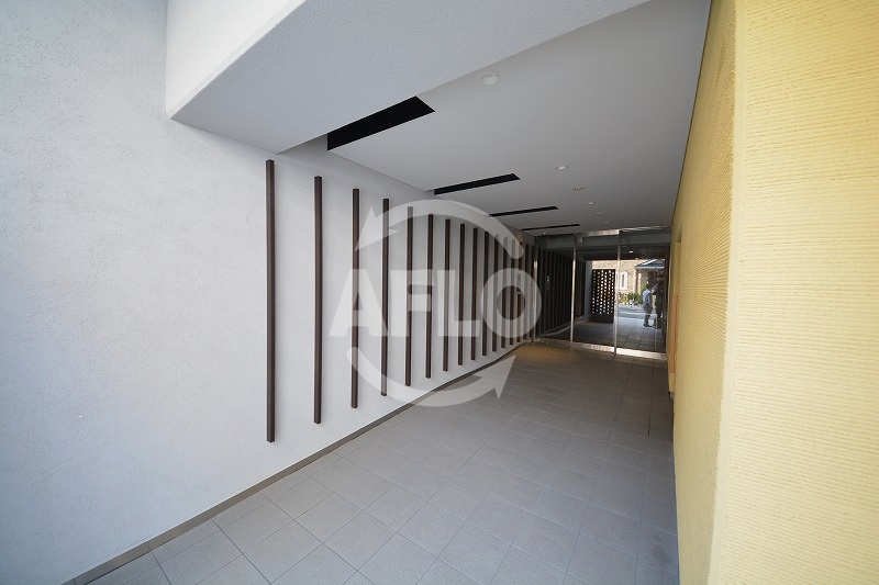 エントランス　ユイットアルブル上町台　エントランス