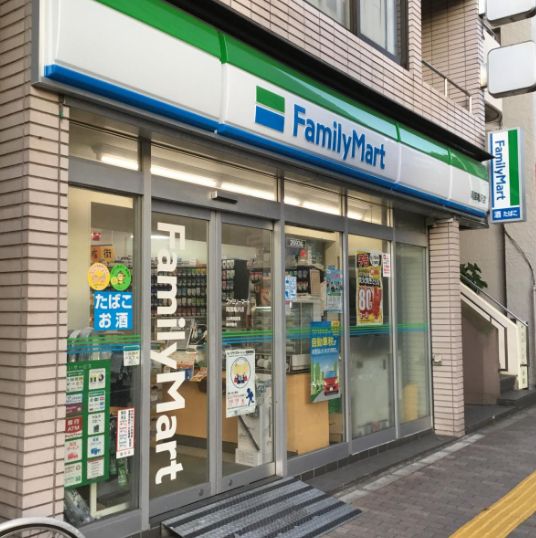 コンビニ　ファミリーマート両国亀沢店（コンビニ）まで68m