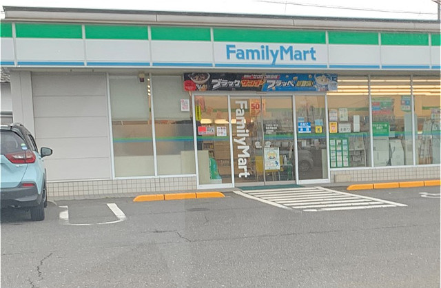 コンビニ　ファミリーマート観音寺植田店（コンビニ）まで1727m