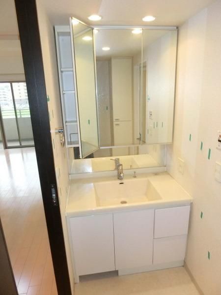 洗面設備　便利なシャンプードレッサーです