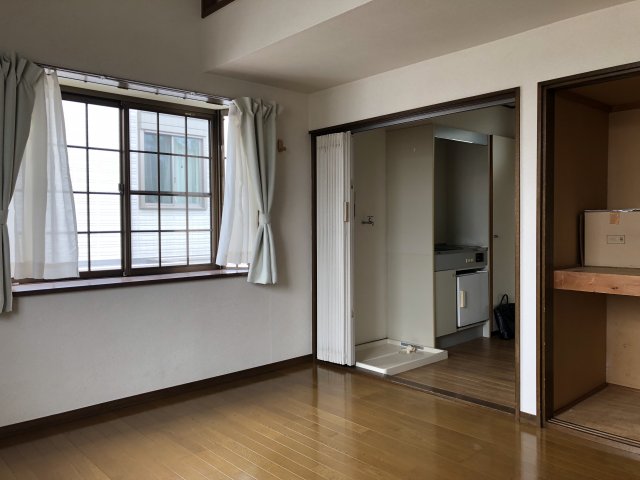 居室・リビング　画像は2階のお部屋です