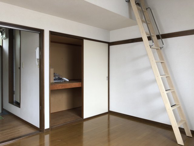 居室・リビング　画像は2階のお部屋です
