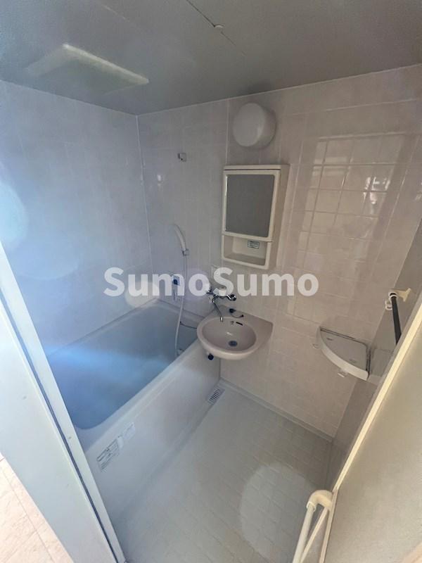 バス・シャワールーム　きれいなお風呂です