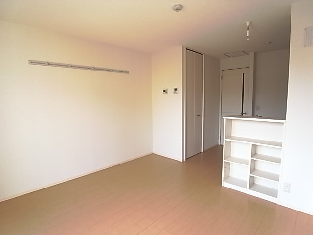 居室・リビング　広々としたお部屋です