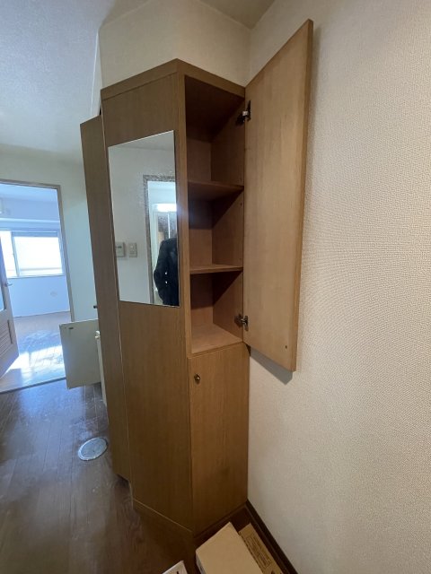 収納　同物件別号室の写真です。