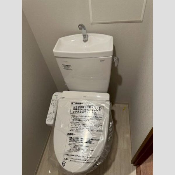 トイレ　別室の参考写真です。※現況優先