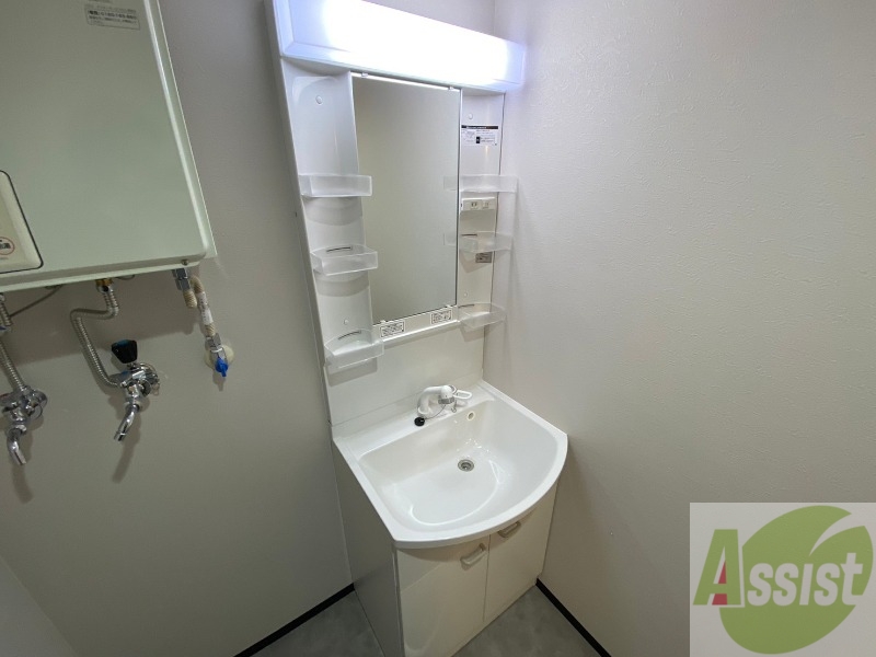 洗面設備　シャンプードレッサーで身支度もラクラクです！