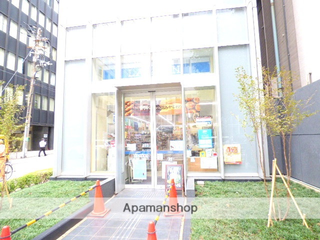 コンビニ　ローソン（コンビニ）まで750m