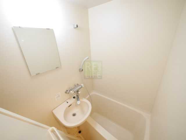 バス・シャワールーム　家具家電付きとなります