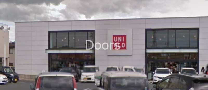 ショッピングセンター　ユニクロ岡山十日市店（ショッピングセンター）まで785m