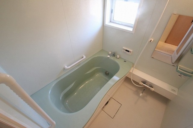 バス・シャワールーム　浴室