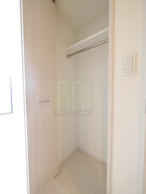 収納　メイクスデザイン新宿