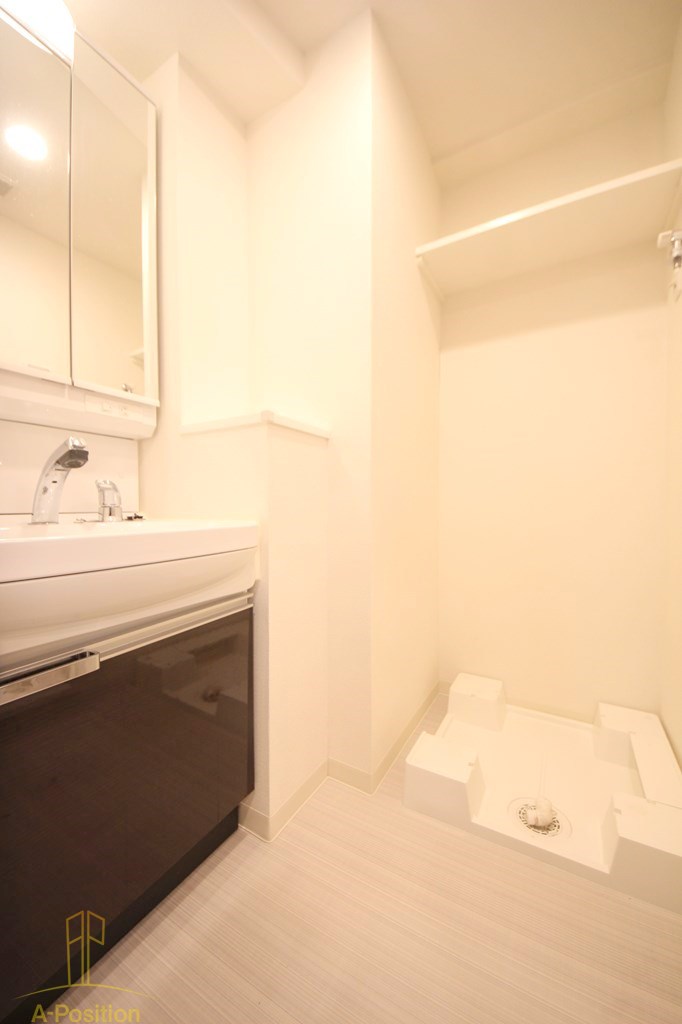 洗面設備　プレサンス梅田