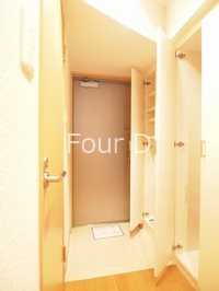 玄関　《見学予約受付中》ペット飼育可ハイグレードマンション！