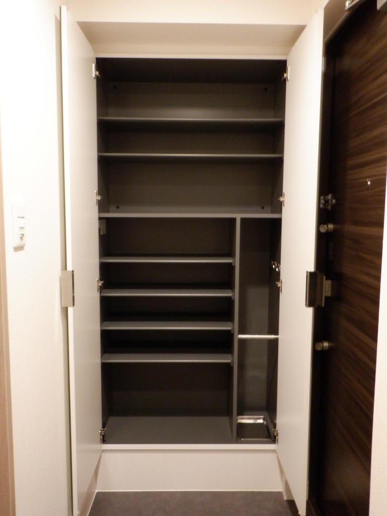 玄関　※同仕様