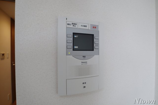 セキュリティ　モニター付きインターホンです