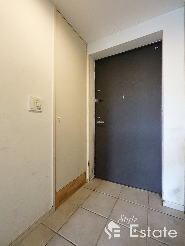 玄関　同仕様内装