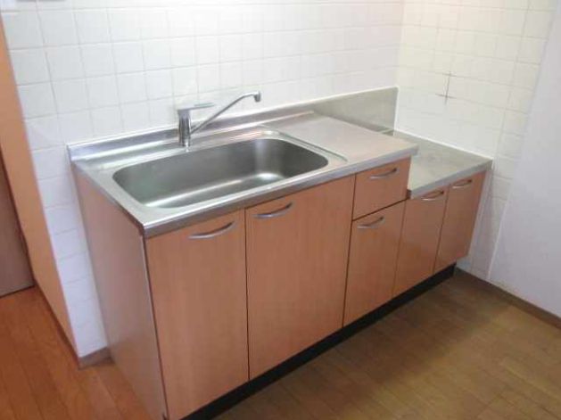 キッチン　※別号室の参考写真です。