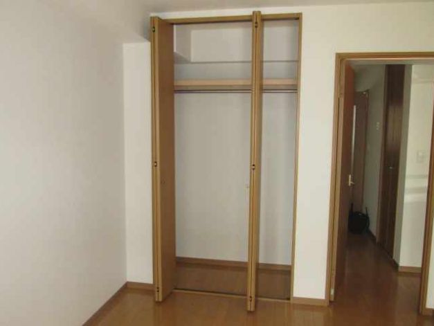 収納　※別号室の参考写真です。