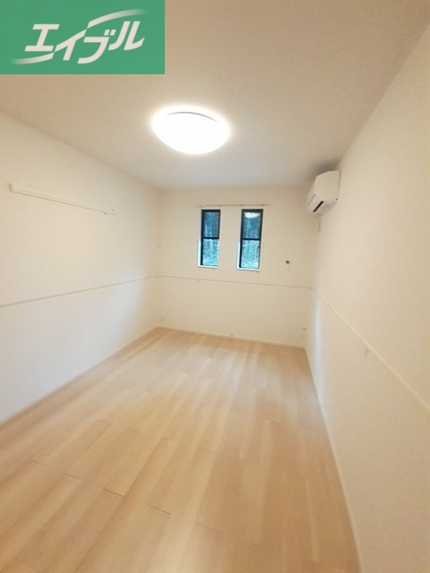 その他部屋・スペース　寝室