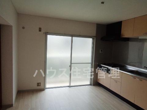 居室・リビング　リビング