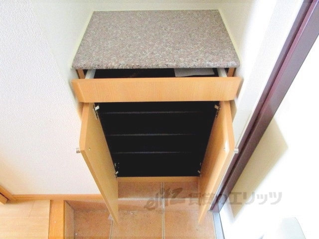 収納　下駄箱